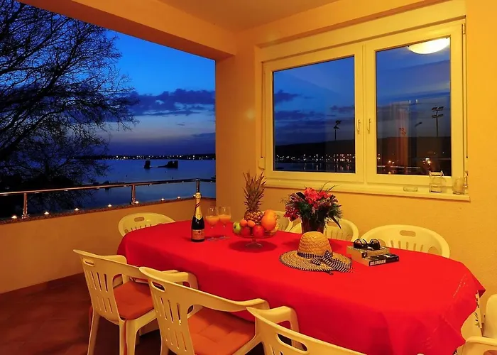 아파트 Fontana 2 Sukošan