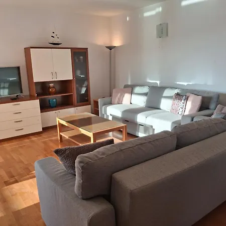 Apartament Fontana 2 *